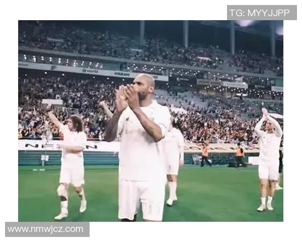 南美现役足球巨星闪耀绿茵场引领新时代激情风暴 南美现役足球巨星闪耀绿茵场引领新时代激情风暴