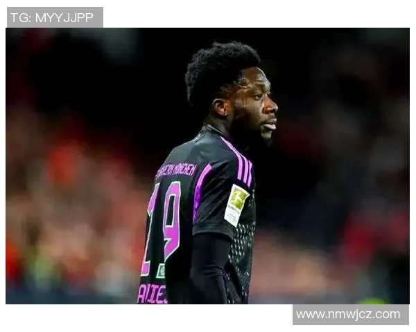 足球球星转会市场热潮解析 近年来顶级球员的转会动向与影响分析